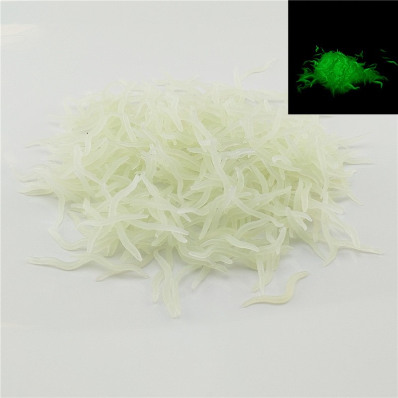 60pcs 4cm Fishing Silicone Lum - Aglaonema Red ulasan dan harga