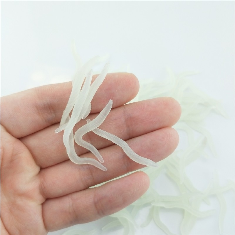 60pcs 4cm Fishing Silicone Lum - Aglaonema Red ulasan dan harga